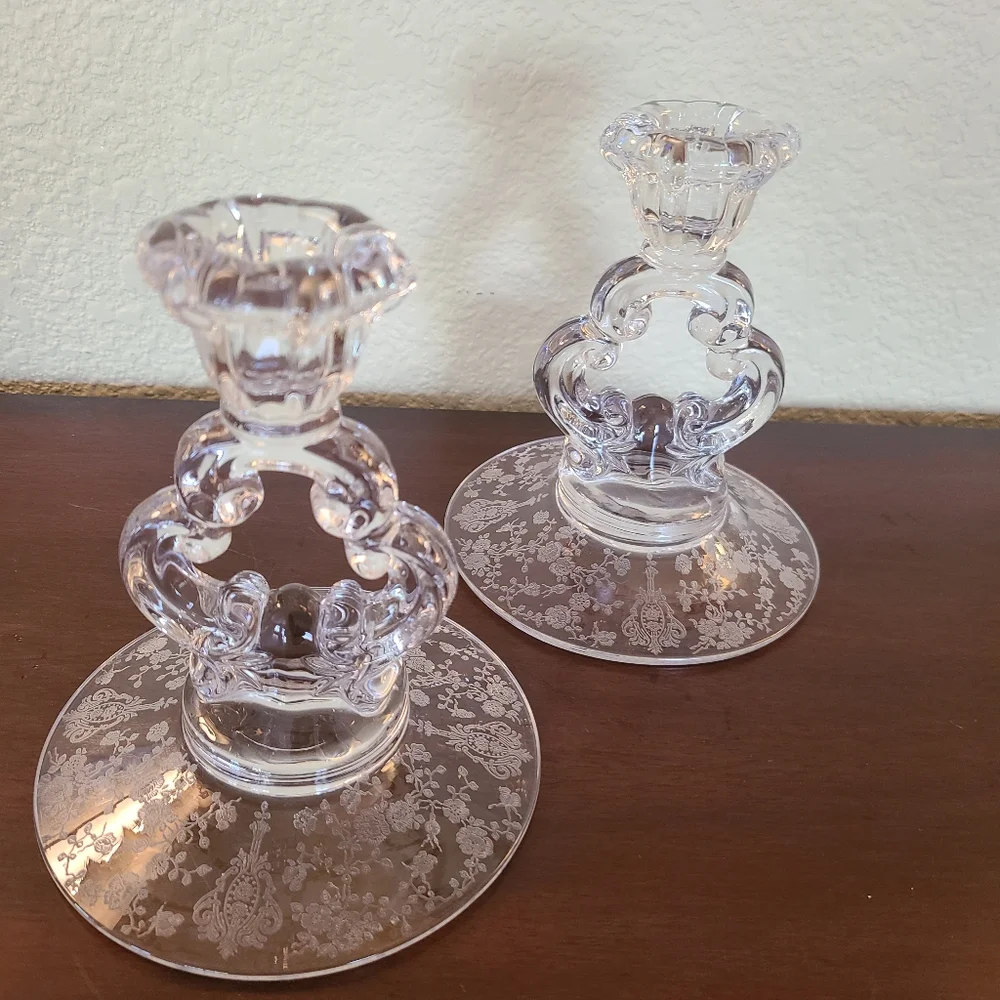 Vintage Cambridge Rosepoint candlestick set of 2 ❤️